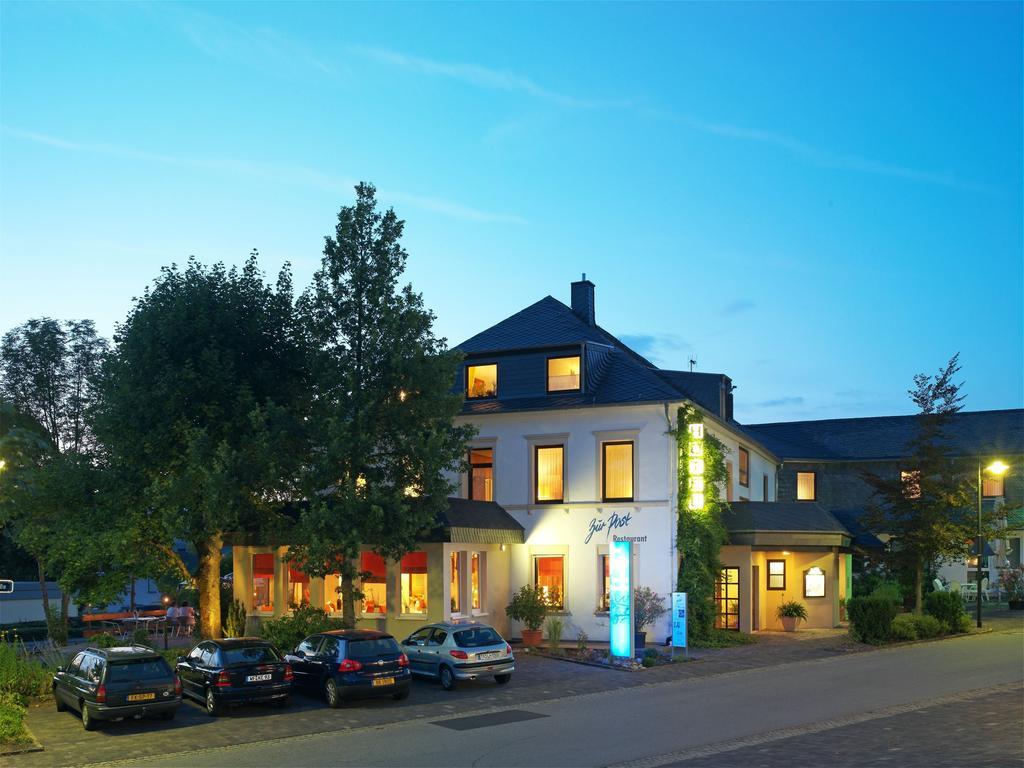 Landgasthof Zur Post, Hochwaelder Radstation Kell am See Bagian luar foto